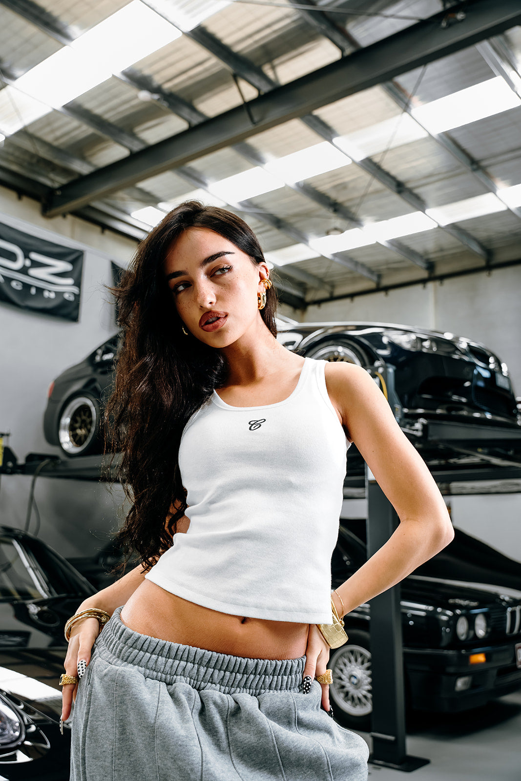 CNC Contour Tank | White