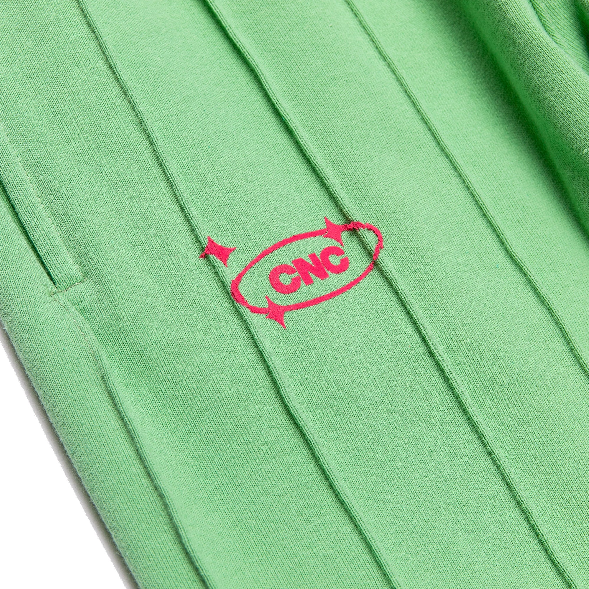 Pin-tuck Pinstripe Sweatpants | Pea-pod Jade