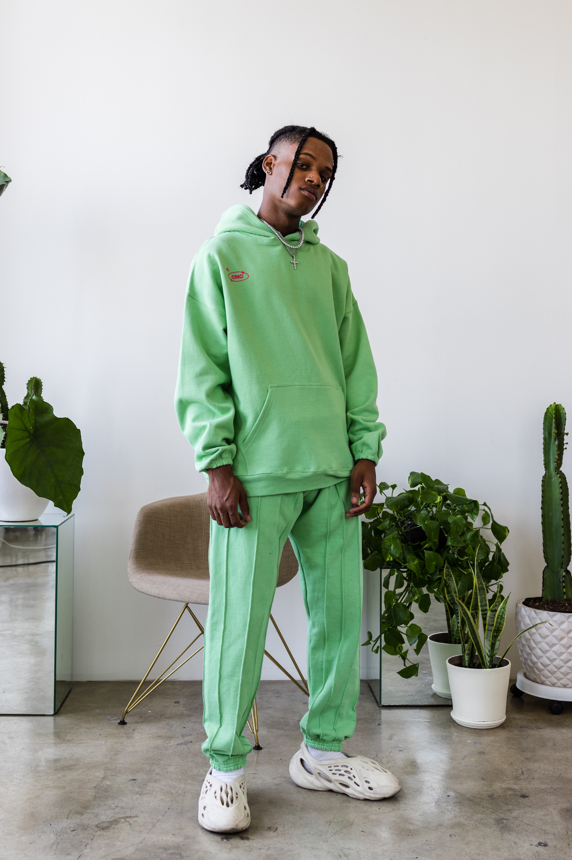 Pin-tuck Pinstripe Sweatpants | Pea-pod Jade